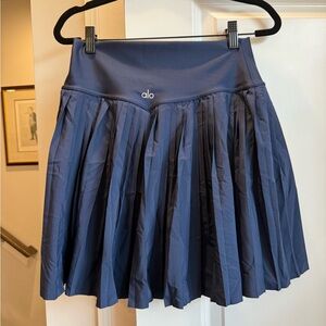 ALO Yoga Navy Pleated Skater Skirt